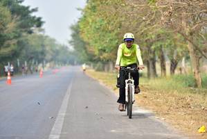 BIB: 
                            <button type="button" onclick="openModal(10197153)" class="btn btn-primary btn-sm float-right btn-popup" data-toggle="modal" data-target=".modal-high-quality">
                        <i class="fas fa-shopping-cart"></i> Add to Cart
                    </button>
                                            <button type="button" onclick="isThisMe(10197153, true)" class="btn btn-success btn-sm float-right btn-popup btn-isme hidden" data-toggle="tooltip" data-placement="bottom" title="นี่คือรูปของคุณใช่ไหม คลิกที่นี่เพื่อเอาเข้าอัลบั้ม">
                        <i class="fas fa-plus"></i> Add to album
                    </button>
                    <button type="button" onclick="isThisMe(10197153, false)" class="btn btn-warning btn-sm float-right btn-popup btn-isnotme hidden">
                        <i class="fas fa-ban"></i> Remove from album
                    </button>